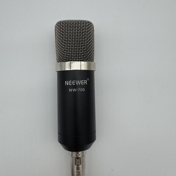Neewer NW-700‎ Condenser Microphone - Picture 1 of 8